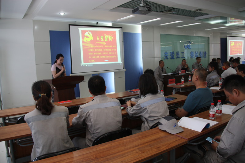 1656925360694843.jpg 吴亚楠.jpg