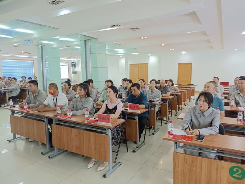 1656925439131020.jpg 新党员.jpg