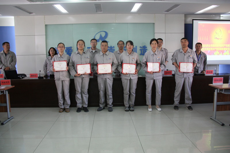 1690248937648279.jpg 2023.6.28发展新党员大会 061.JPG